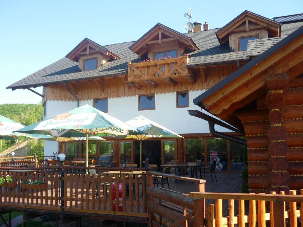 Rezidence U Jezera Hotel Jesenik Ngoại thất bức ảnh