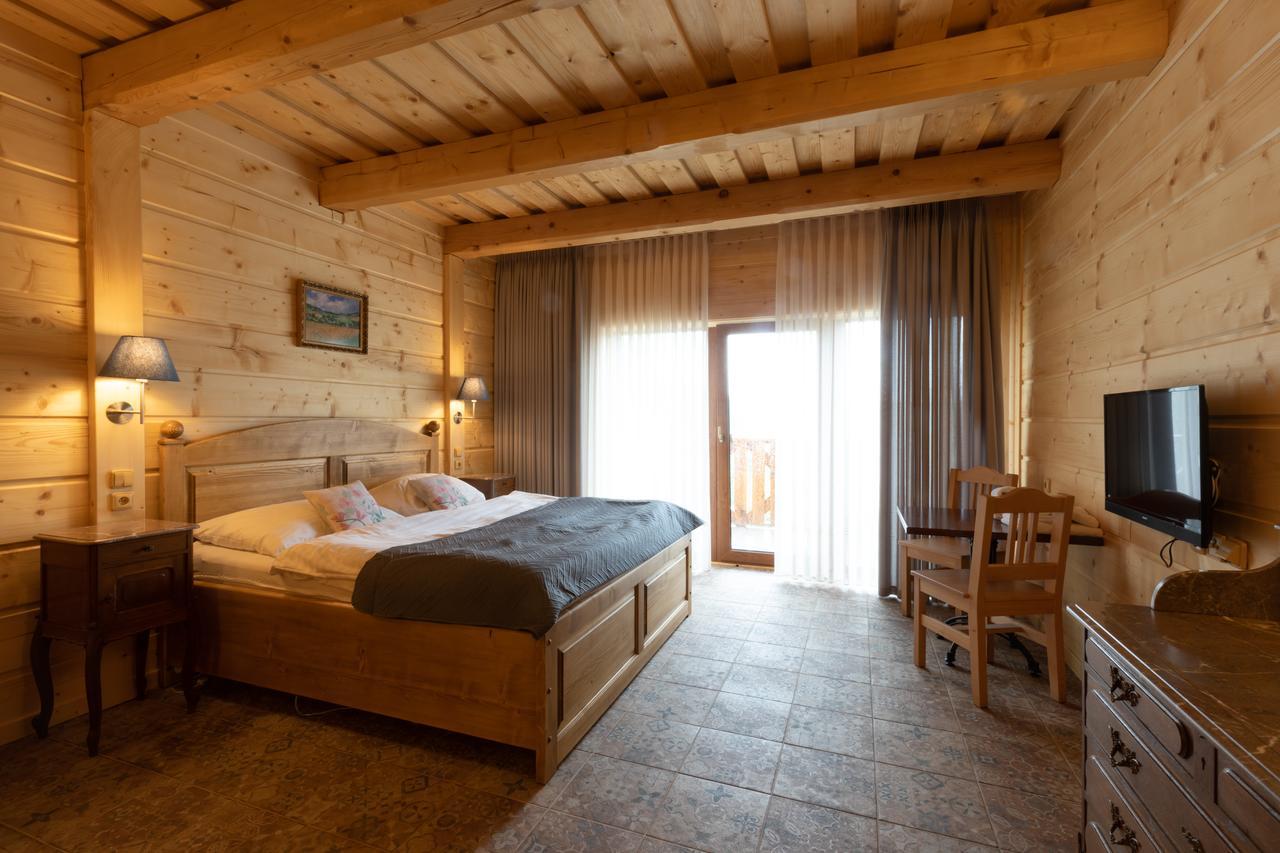 Rezidence U Jezera Hotel Jesenik Ngoại thất bức ảnh