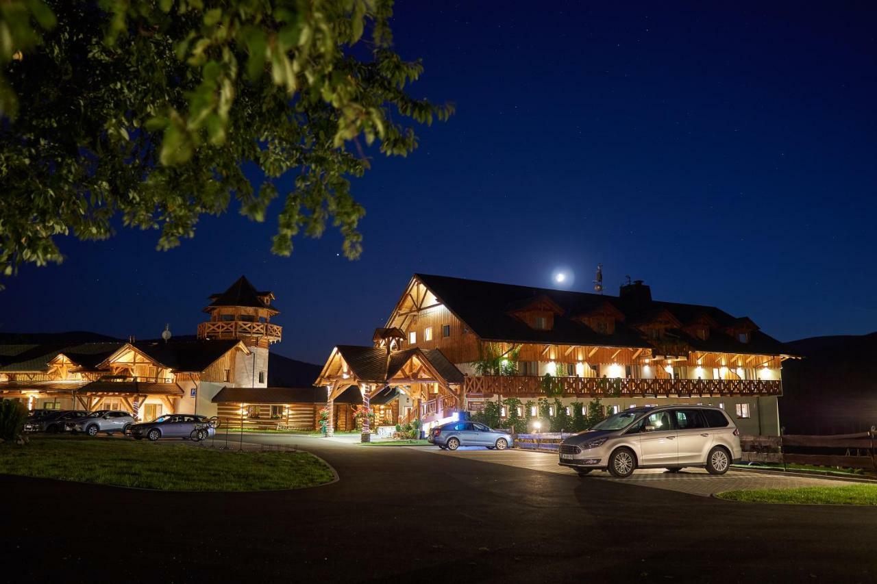 Rezidence U Jezera Hotel Jesenik Ngoại thất bức ảnh